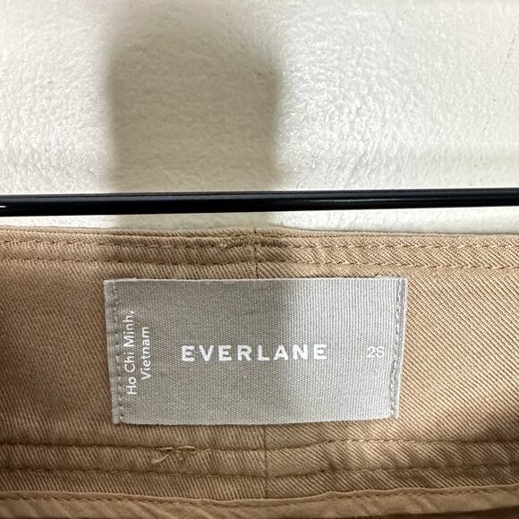 EVERLANE The Draper Taper Pant in Buttersmooth Ash Brown Tan Sz 2 Short {SS25} - Picture 4 of 6
